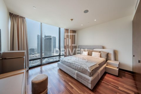 Apartment in Downtown Dubai (Downtown Burj Dubai), Dubai 3 bedrooms, 216.74 sq.m. № 126242 - photo 10