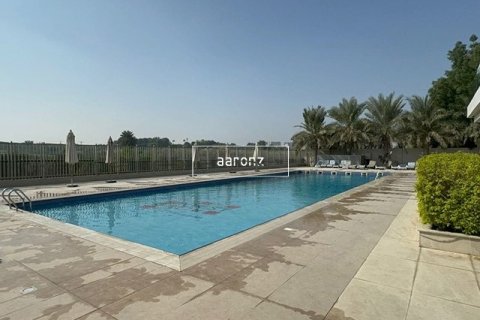 Tienda en Meydan Avenue, Dubai, 1673.8 m², № 42641 - foto 12