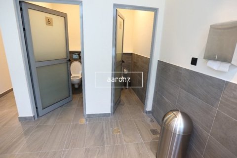 Tienda en Meydan Avenue, Dubai, 1673.8 m², № 42641 - foto 16