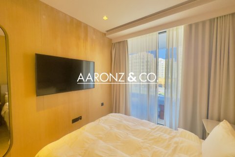 Снять в аренду квартиру в FIVE Palm Jumeirah, Пальма Джумейра, Дубай: 3 спальни, 216м², № 42643 - фото 15