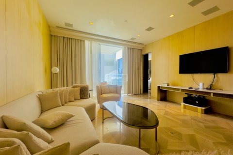 Apartment in Palm Jumeirah, Dubai 3 bedrooms, 216 sq.m. № 42643 - photo 2