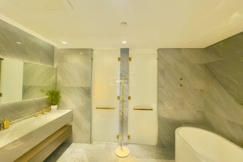 Apartment in Palm Jumeirah, Dubai 3 bedrooms, 216 sq.m. № 42643 - photo 27