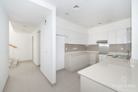 Villa in Dubai Hills Estate, Dubai 4 bedrooms, 271 sq.m. № 98068 - photo 5