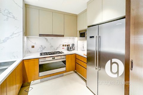 Apartment in Downtown Dubai (Downtown Burj Dubai), Dubai 3 bedrooms, 156 sq.m. № 98078 - photo 16