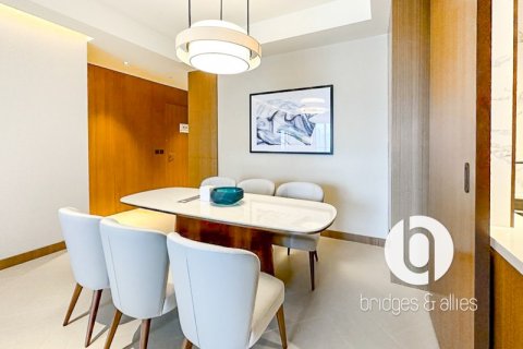 Apartment in Downtown Dubai (Downtown Burj Dubai), Dubai 3 bedrooms, 156 sq.m. № 98078 - photo 3