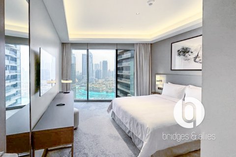 Apartment in Downtown Dubai (Downtown Burj Dubai), Dubai 3 bedrooms, 156 sq.m. № 98078 - photo 14