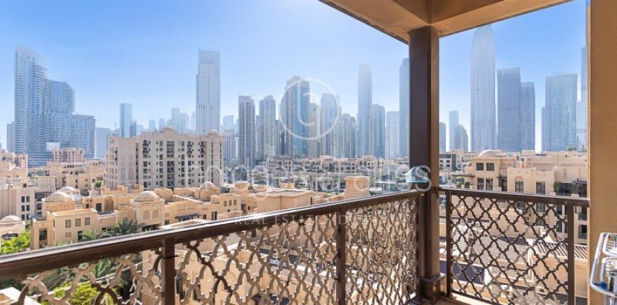 Apartment in Old Town, Dubai 2 bedrooms, 115 sq.m. № 98069