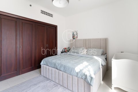 Apartment in Old Town, Dubai 2 bedrooms, 115 sq.m. № 98069 - photo 14