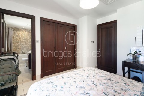 Apartment in Old Town, Dubai 2 bedrooms, 115 sq.m. № 98069 - photo 16