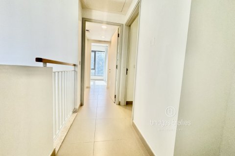 Villa in Dubai Hills Estate, Dubai 4 bedrooms, 202 sq.m. № 98066 - photo 15