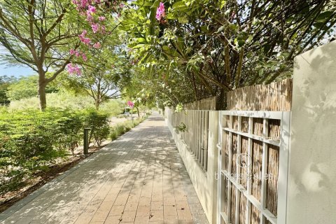 Villa in Dubai Hills Estate, Dubai 4 bedrooms, 202 sq.m. № 98066 - photo 23