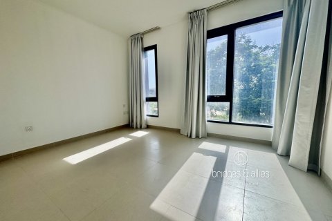 Villa in Dubai Hills Estate, Dubai 4 bedrooms, 202 sq.m. № 98066 - photo 13