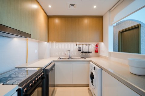 Apartamento en The Address Dubai Marina, Dubai Marina, Dubai, 2 dormitorios, 110.23962883 m², № 111967 - foto 2