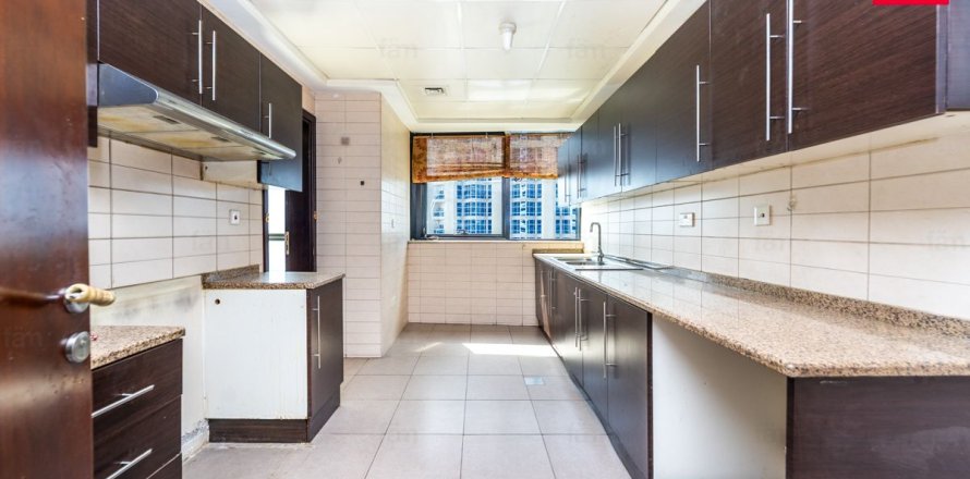 Apartamento en Dubai, 3 dormitorios, 177.4 m², № 92031