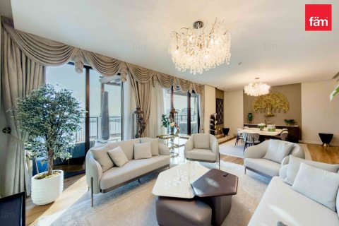 Apartment in Dubai 4 bedrooms, 307.1 sq.m. № 141647 - photo 2