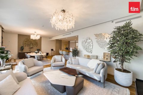 Apartment in Dubai 4 bedrooms, 307.1 sq.m. № 141647 - photo 3