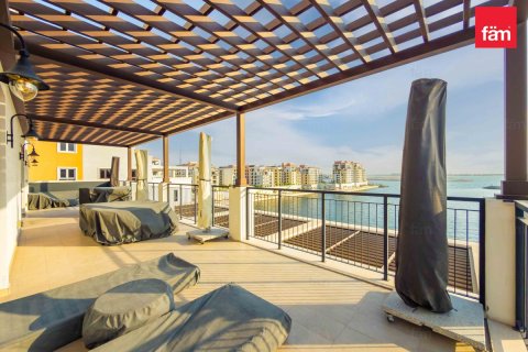 Apartment in Dubai 4 bedrooms, 307.1 sq.m. № 141647 - photo 12