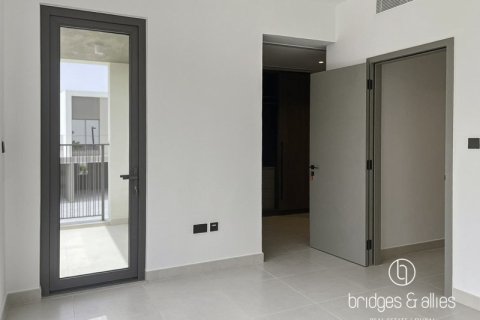 Снять в аренду виллу в Tilal Al Ghaf, Дубай: 4 спальни, 144м², № 90920 - фото 21