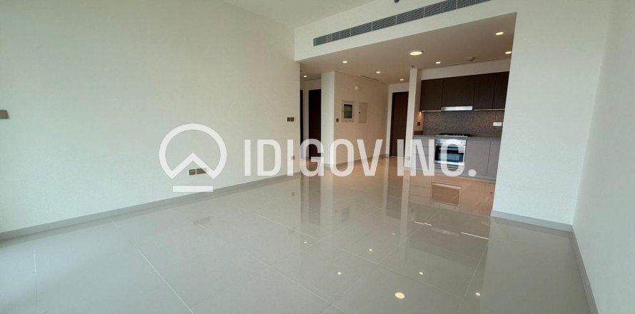 Квартира в EMAAR Beachfront, Dubai Harbour, Дубай, 1 спальня, 85м², № 38294