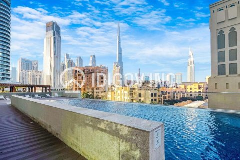 Снять в аренду квартиру в Bellevue Towers, Даунтаун Дубай (Даунтаун Бурдж Дубай), Дубай: 2 спальни, 95м², № 38297 - фото 2