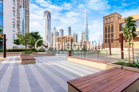 Снять в аренду квартиру в Bellevue Towers, Даунтаун Дубай (Даунтаун Бурдж Дубай), Дубай: 2 спальни, 95м², № 38297 - фото 3