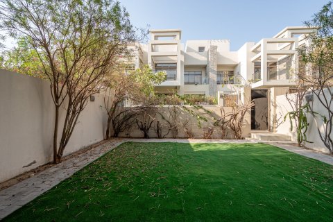 Townhouse in Meydan, Dubai 3 bedrooms, 235.22 sq.m. № 138906 - photo 14