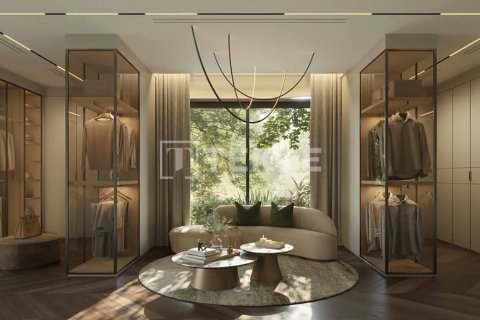 Villa in Dubai 5 bedrooms, 1410 sq.m. № 111987 - photo 13