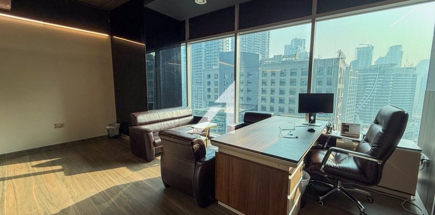 Офис в Дубае, 62м², № 72055