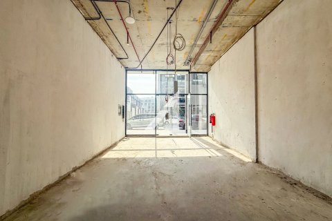 Снять в аренду магазин в Джумейра Вилладж Серкл, Дубай: 55.6м², № 72052 - фото 4