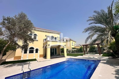 فيلا في Jumeirah Park, دبي 3 غرف نوم, 327 م² رقم 21854 - صورة 1