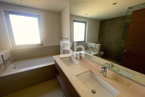 Снять в аренду виллу в Дубай Хилс Эстейт, Дубай: 3 спальни, 454м², № 21853 - фото 17