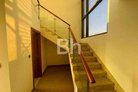Снять в аренду виллу в Дубай Хилс Эстейт, Дубай: 3 спальни, 454м², № 21853 - фото 6