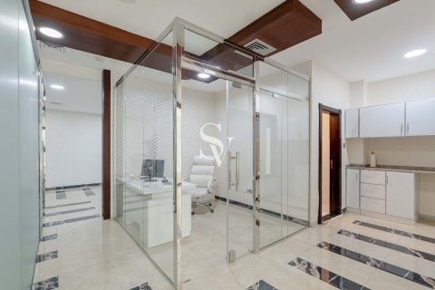 Oficina en Business Bay, Dubai, 88 m², № 114560 - foto 9
