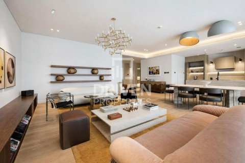 Apartment in City Walk, Dubai 3 bedrooms, 237.65 sq.m. № 136182 - photo 6