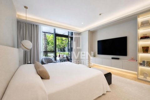 Apartment in City Walk, Dubai 3 bedrooms, 237.65 sq.m. № 136182 - photo 17