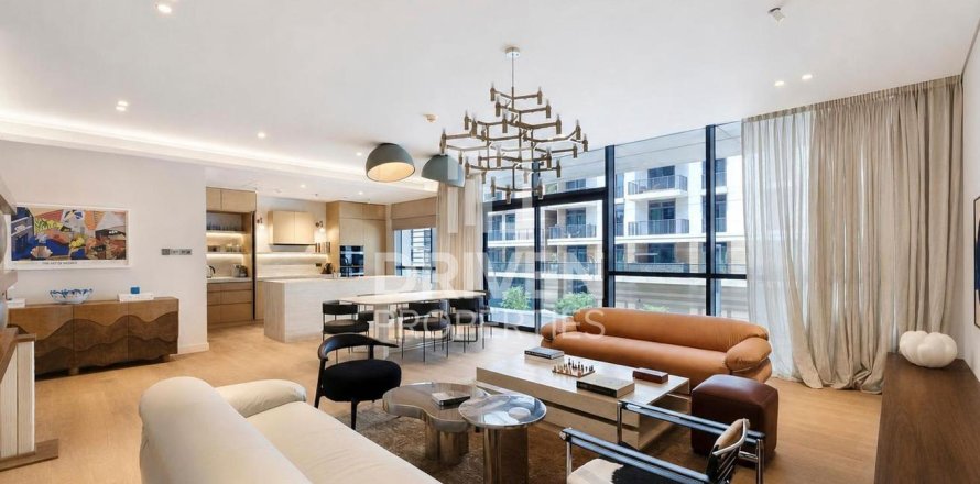 Apartment in City Walk, Dubai 3 bedrooms, 237.65 sq.m. № 136182
