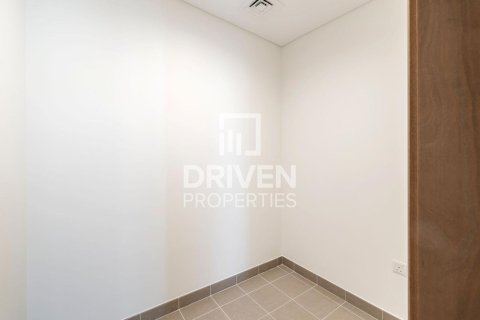 Apartment in Al Wasl, Dubai 2 bedrooms, 130.44 sq.m. № 136179 - photo 14