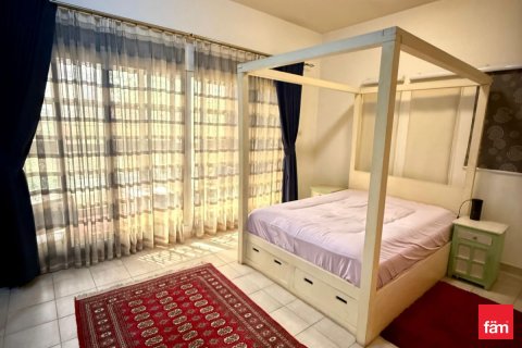 Снять в аренду таунхаус в Дубае: 4 спальни, 285м², № 40683 - фото 8