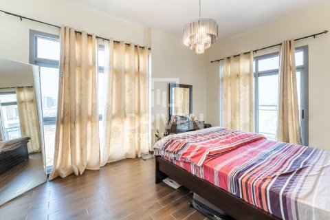 Apartment in Al Furjan, Dubai 2 bedrooms, 130.25 sq.m. № 140866 - photo 8