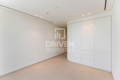Apartment in Jumeirah, Dubai 4 bedrooms, 341.42 sq.m. № 140867 - photo 7