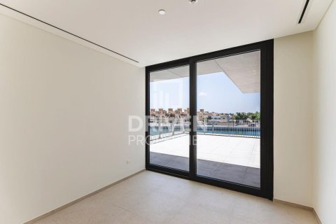 Apartment in Jumeirah, Dubai 4 bedrooms, 341.42 sq.m. № 140867 - photo 13
