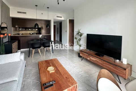 Apartamento en The Views, Dubai, 1 dormitorio, 68 m², № 44909 - foto 3