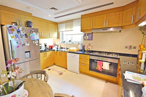 فيلا في Legacy, Jumeirah Park, دبي 5 غرف نوم , 436 م² رقم 44891 - صورة 8