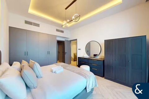 Appartement à AZURE RESIDENCES à Palm Jumeirah, Dubai, 4 chambres, 236 m², № 79344 - photo 18