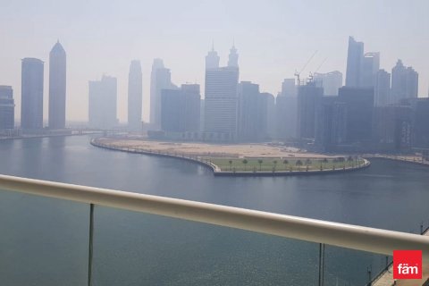 Apartment in Business Bay, Dubai 45.5 sq.m. № 47741 - photo 10