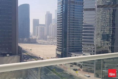 Apartment in Business Bay, Dubai 45.5 sq.m. № 47741 - photo 9
