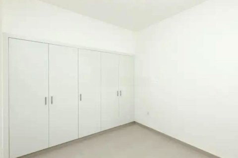Adosado en Noor Townhouses, Town Square, Dubai, 3 dormitorios, 188.22147800 m², № 13308 - foto 6