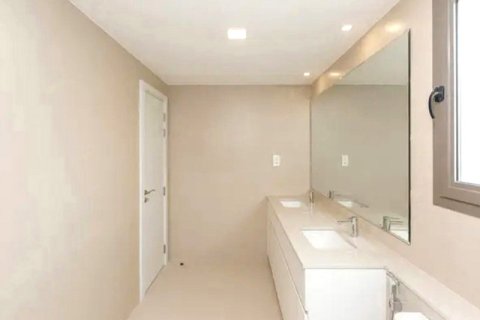 Adosado en Noor Townhouses, Town Square, Dubai, 3 dormitorios, 188.22147800 m², № 13308 - foto 12