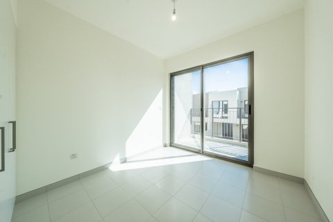 Снять в аренду таунхаус в Dubai South (Dubai World Central), Дубай: 3 спальни, 180.56998692м², № 13307 - фото 1