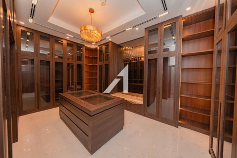 فيلا في جميرا, دبي 7 غرف نوم , 978.4 م² رقم 13342 - صورة 15